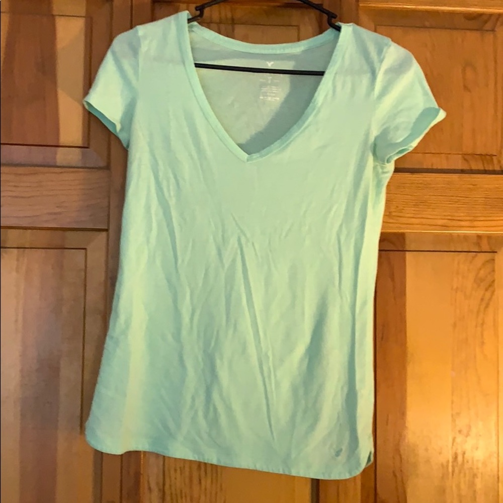 American Eagle  favorite T